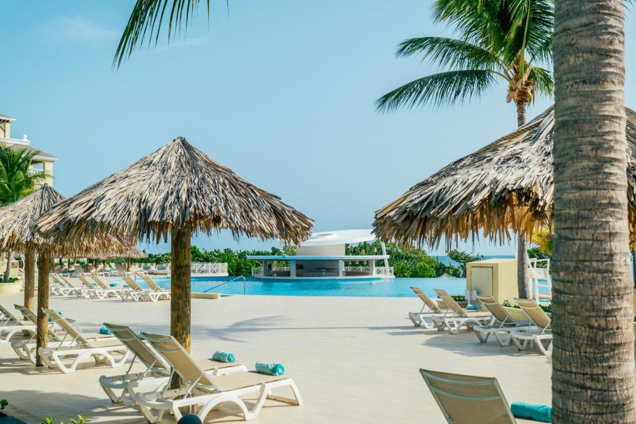 Iberostar Waves Rose Hall Beach مونتيغو باي المظهر الخارجي الصورة