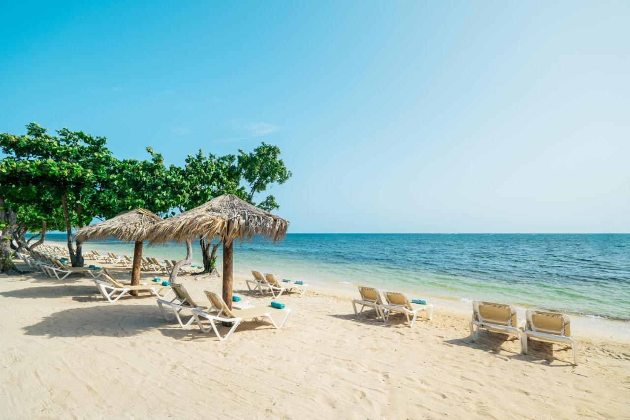 Iberostar Waves Rose Hall Beach مونتيغو باي المظهر الخارجي الصورة