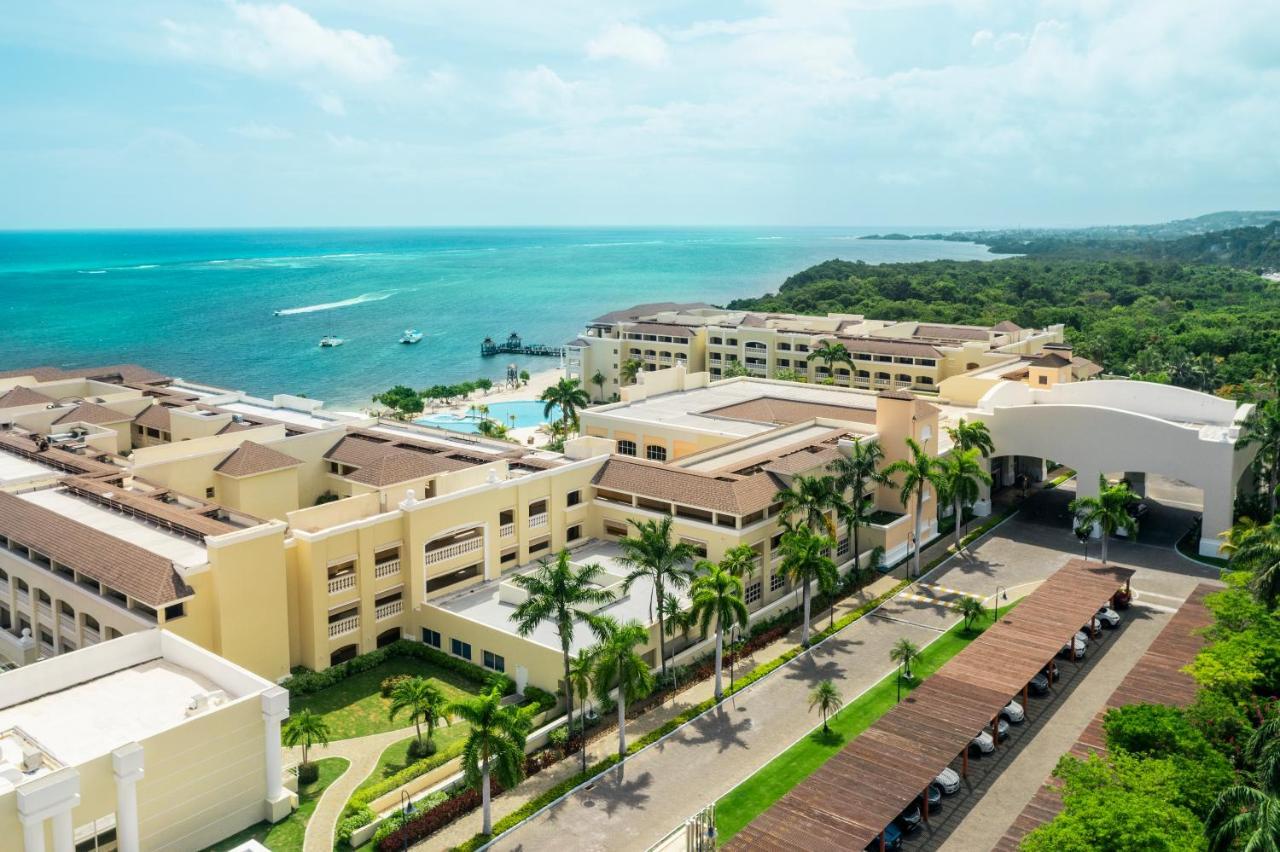 Iberostar Waves Rose Hall Beach مونتيغو باي المظهر الخارجي الصورة
