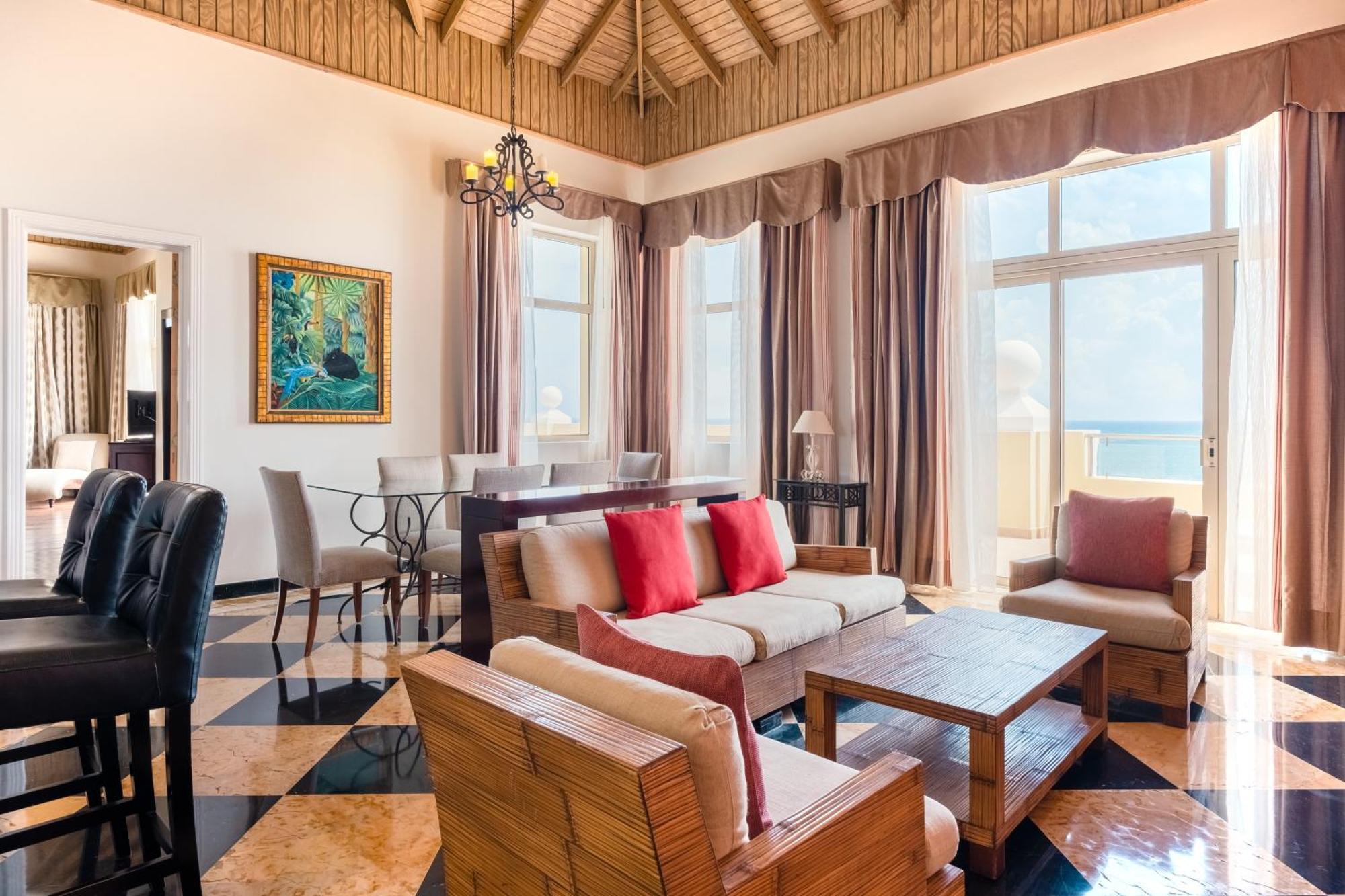 Iberostar Waves Rose Hall Beach مونتيغو باي المظهر الخارجي الصورة
